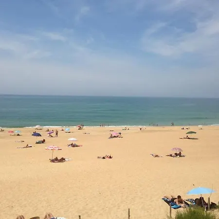 Campign Le Ruisseau 호텔