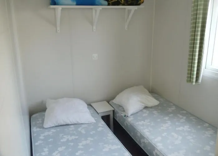 Campign Le Ruisseau Otel