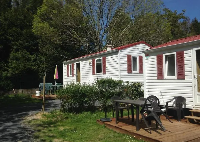 Campign Le Ruisseau Otel 3*