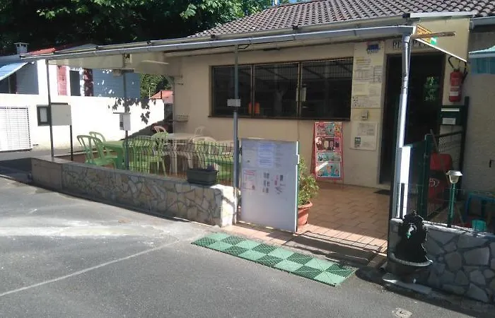 Campign Le Ruisseau 3*